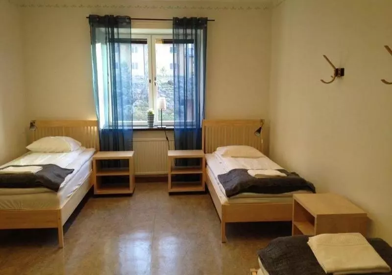 Otel Funemässens Vandrarhem