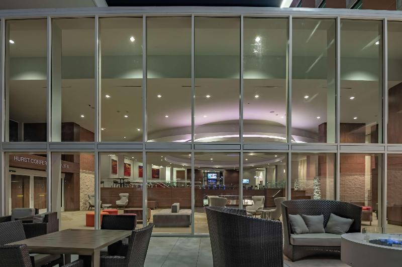 酒店 Hilton Garden Inn Dallas  At Hurst Conference Center