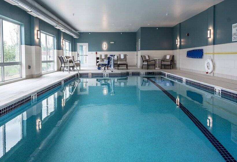 בית מלון כפרי Holiday Inn Express & Suites Allen Park, An Ihg