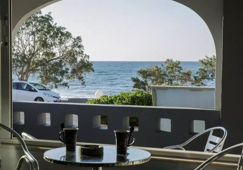 ホテル Irene Beach Apartments