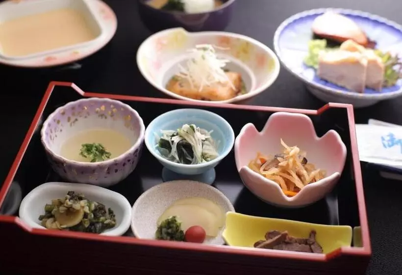 Hotelli Kaminoyu Onsen