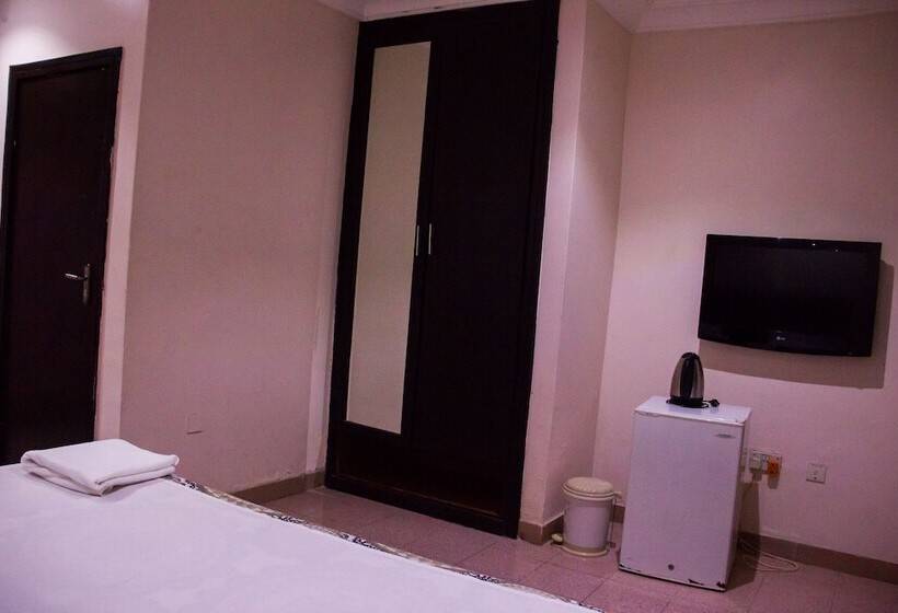 هتل Lekki Heights