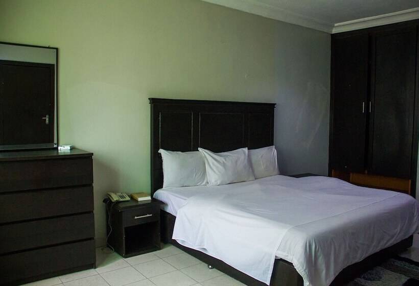 هتل Lekki Heights