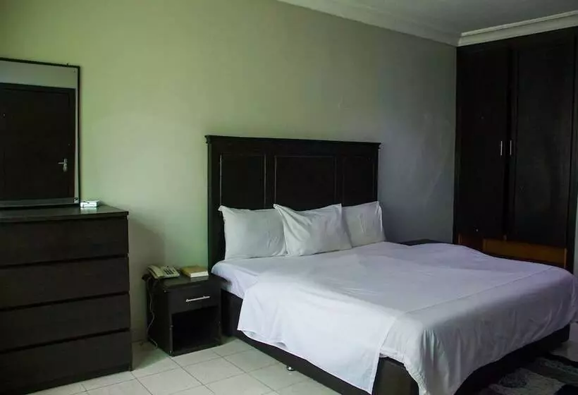 هتل Lekki Heights