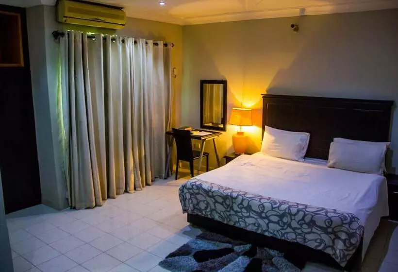 هتل Lekki Heights