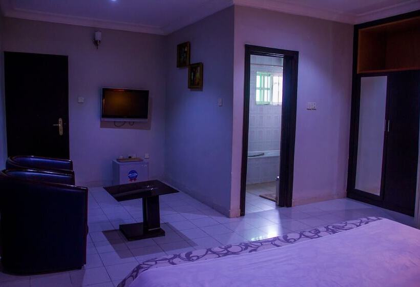 هتل Lekki Heights