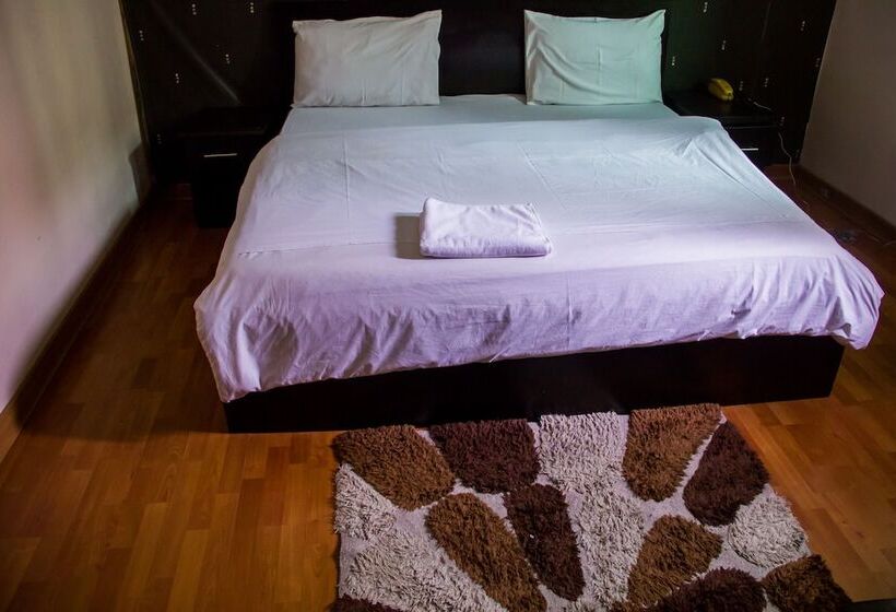 هتل Lekki Heights