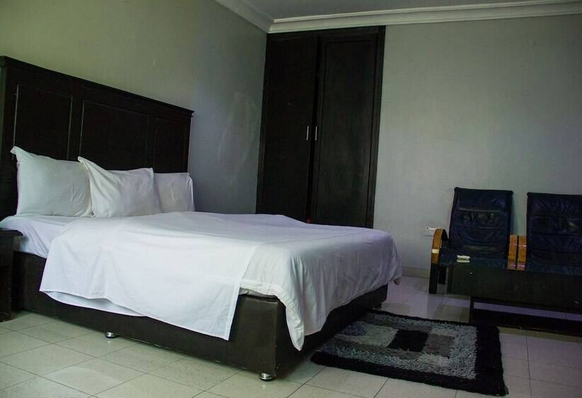 هتل Lekki Heights