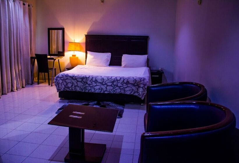 هتل Lekki Heights