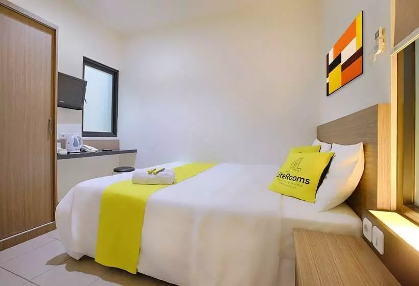 ホテル Literooms Setiabudi Sudirman