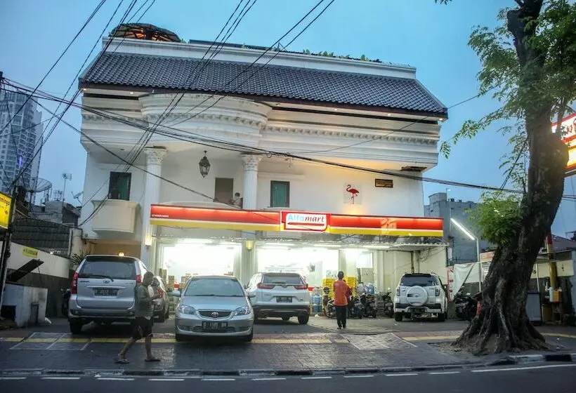 ホテル Literooms Setiabudi Sudirman