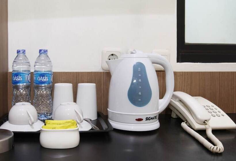 فندق Literooms Setiabudi Sudirman