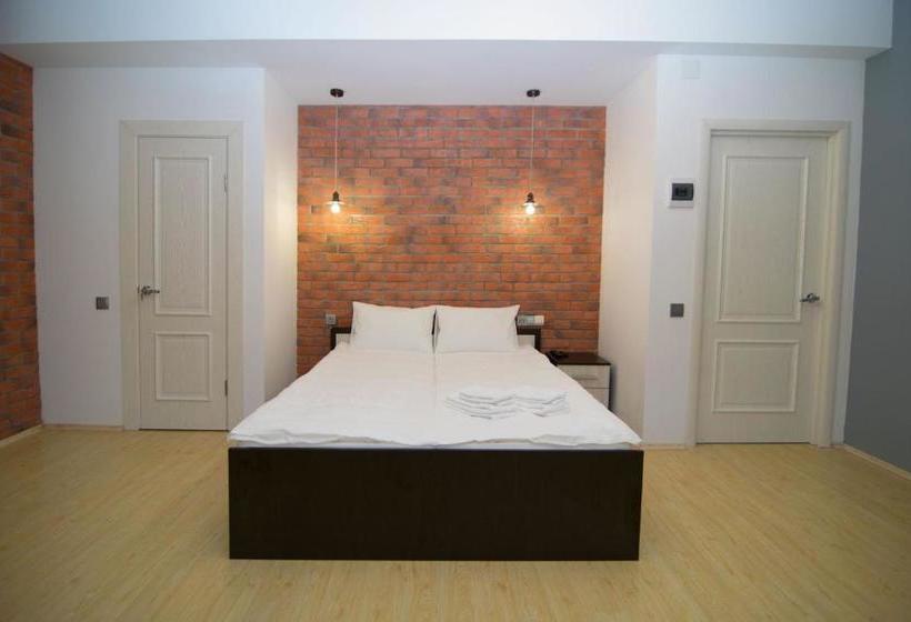 בית מלון כפרי Loft Hostel