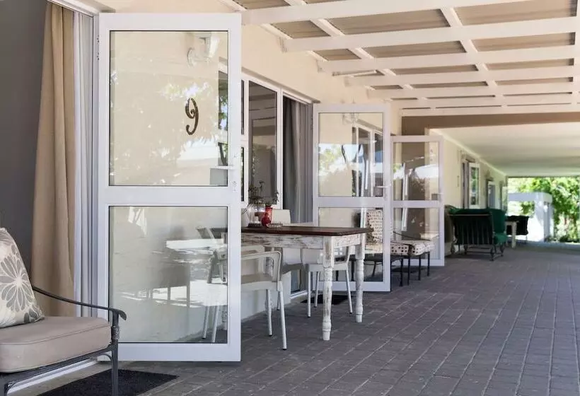 ホテル Nuwerus Lodge Paarl