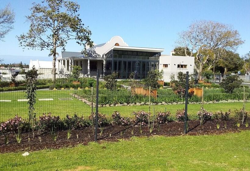 בית מלון כפרי Outeniqua Enroute