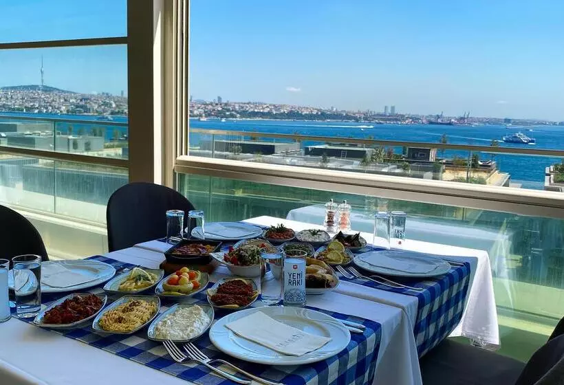 هتل Port Bosphorus