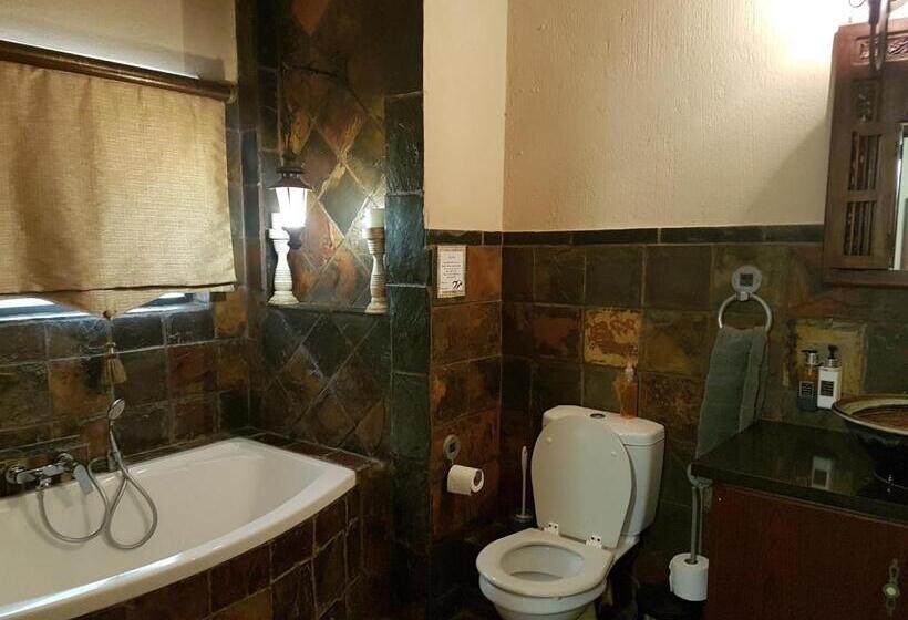 فندق Santai Guesthouse