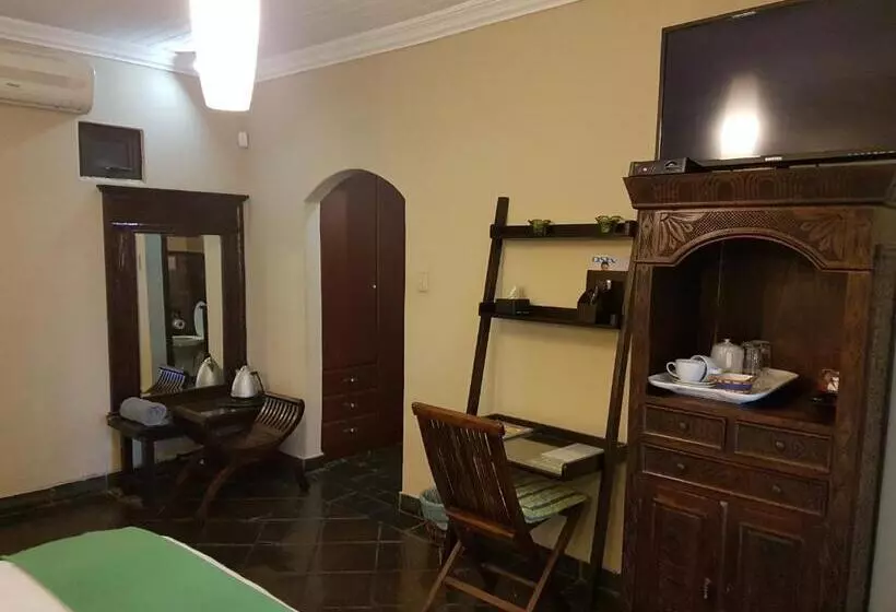 Hotelli Santai Guesthouse