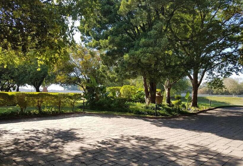 فندق Santai Guesthouse