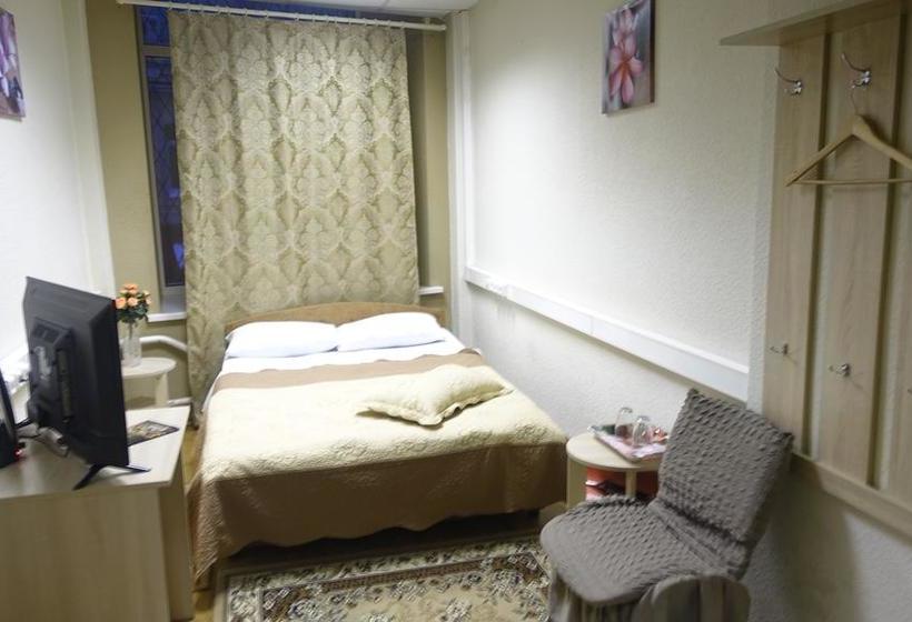 هتل Sultan 1 On Belorusskaya