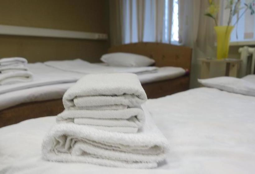 هتل Sultan 1 On Belorusskaya