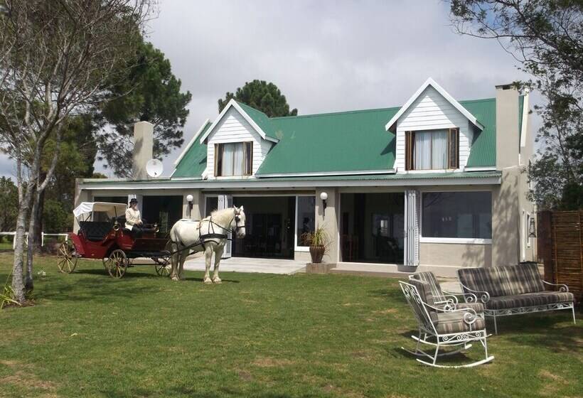 فندق Tniqua Stable Inn