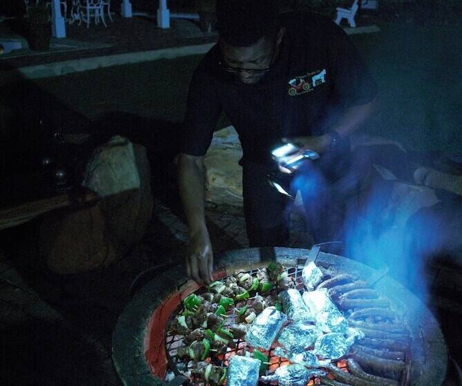 فندق Tniqua Stable Inn