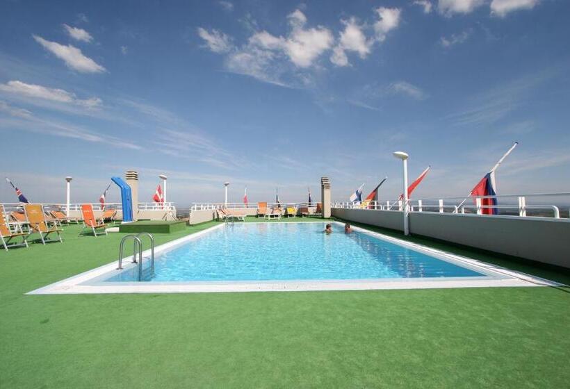 ホテル Villa Luca