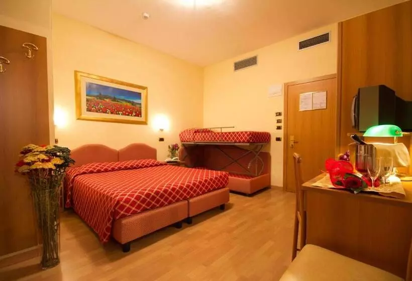 هتل Villa Luca