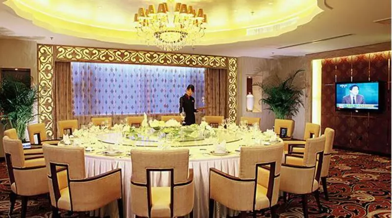 هتل Xinjiang Plaza Guest Building