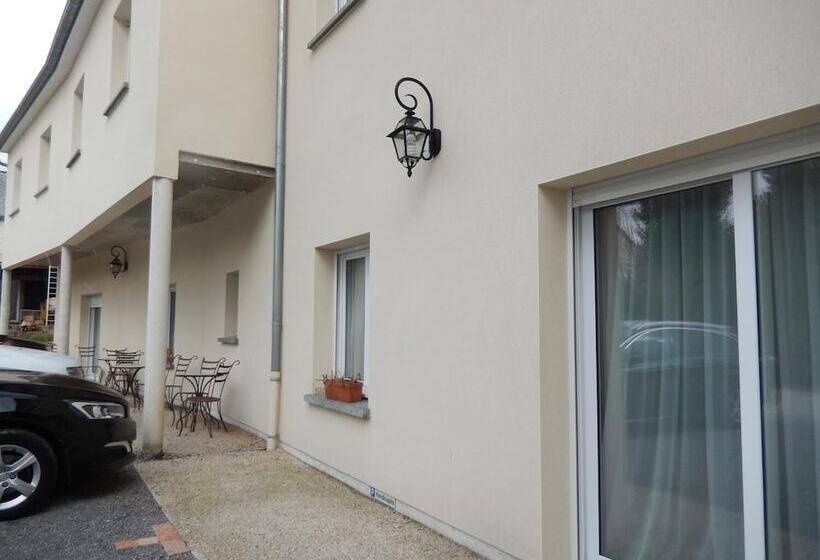 호텔 Logis Hôtel & Restaurant Du Chemin Des Dames