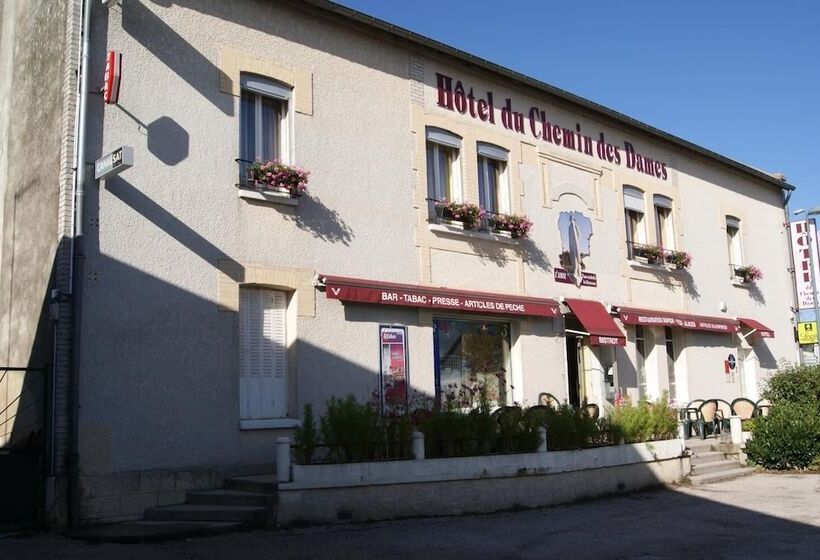 호텔 Logis Hôtel & Restaurant Du Chemin Des Dames
