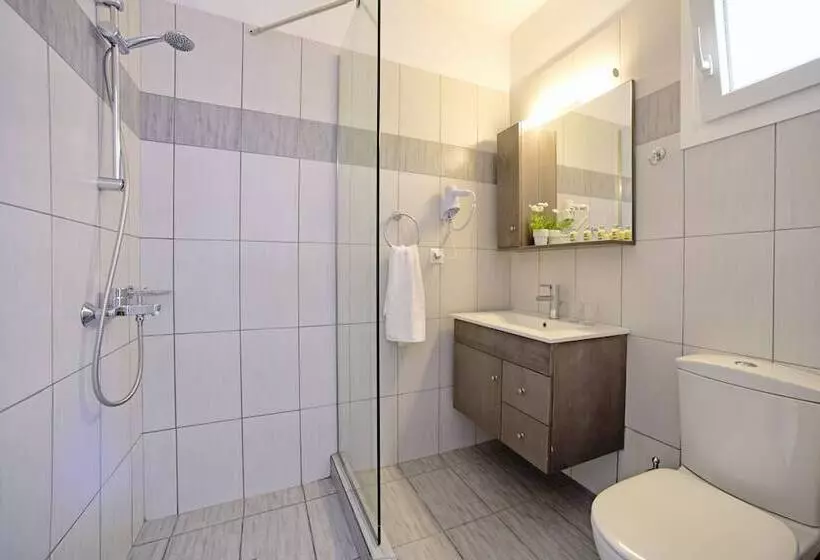 Palapart Gikas Gouvia