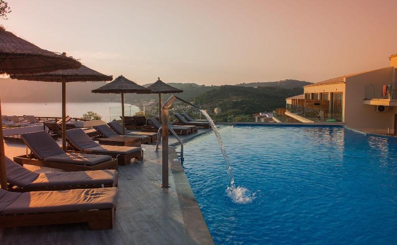 ホテル Porto Demo