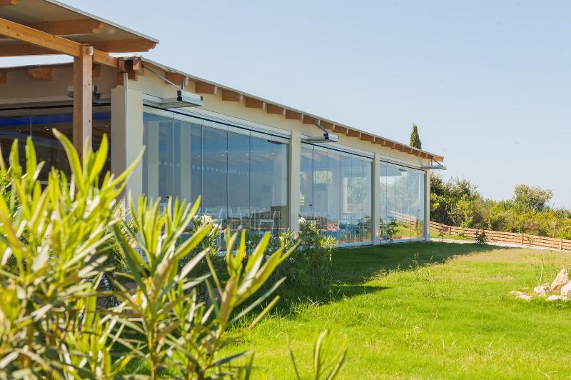 ホテル Porto Demo