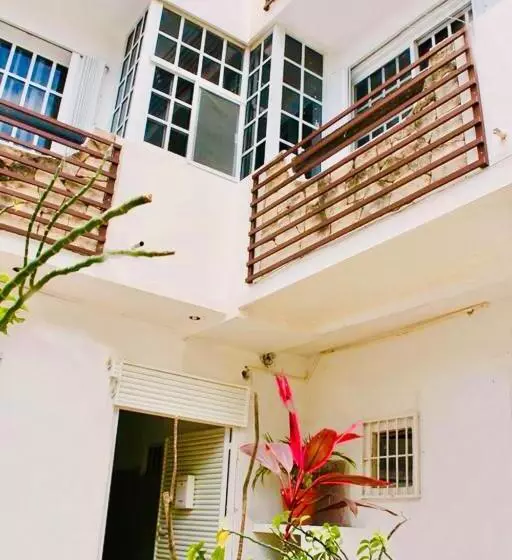 Speedy Double Balcony Apartment 5th Avenue