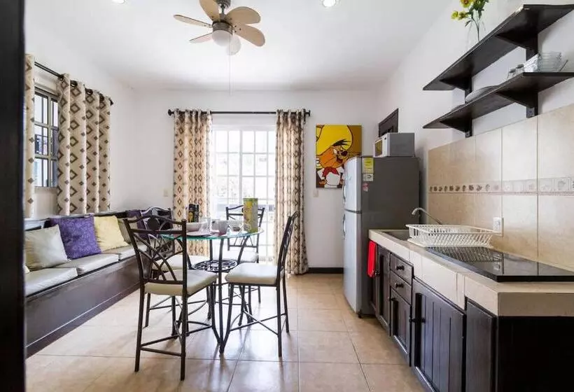 Speedy Double Balcony Apartment 5th Avenue
