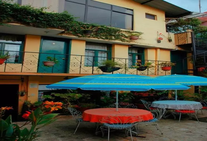 Casa Jazmin Bed & Breakfast