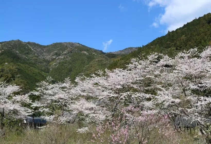 ホテル Auberge Tosayama