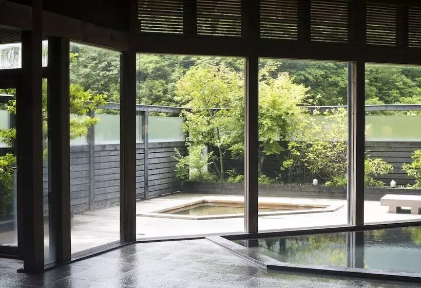 ホテル Auberge Tosayama