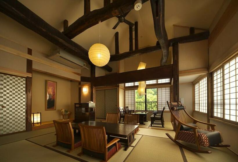 בית מלון כפרי Mizuno Inn Atami Ajiro