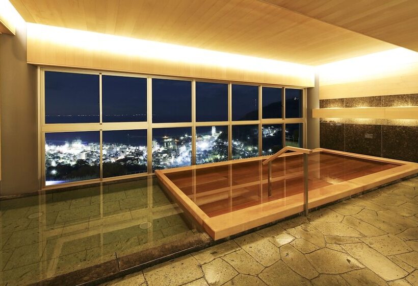 Отель Hoshino Resorts Risonare Atami