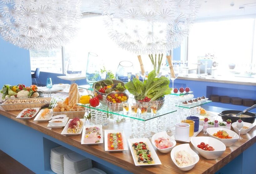 Отель Hoshino Resorts Risonare Atami