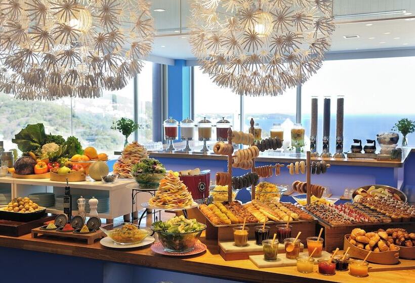 Отель Hoshino Resorts Risonare Atami