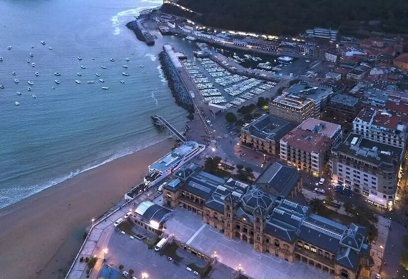 Lasala Plaza Hotel   Adults Only