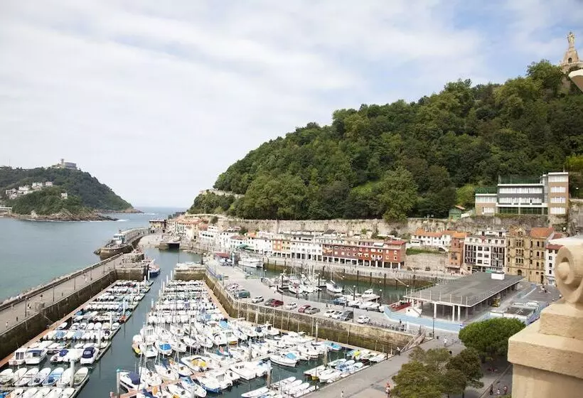 Lasala Plaza Hotel   Adults Only