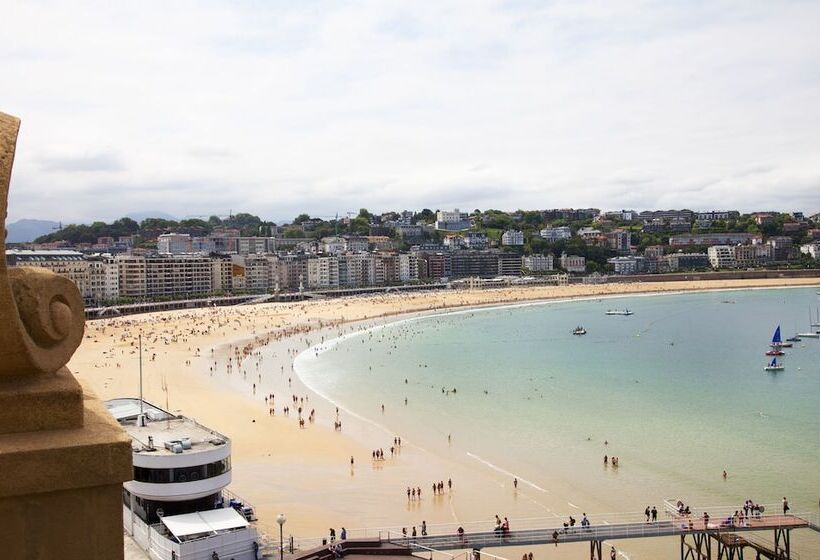 Lasala Plaza Hotel   Adults Only