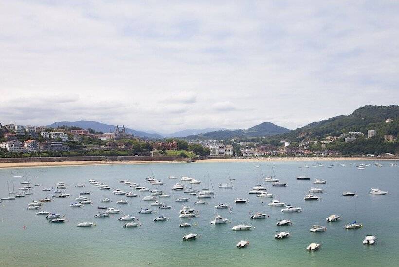 Lasala Plaza Hotel   Adults Only