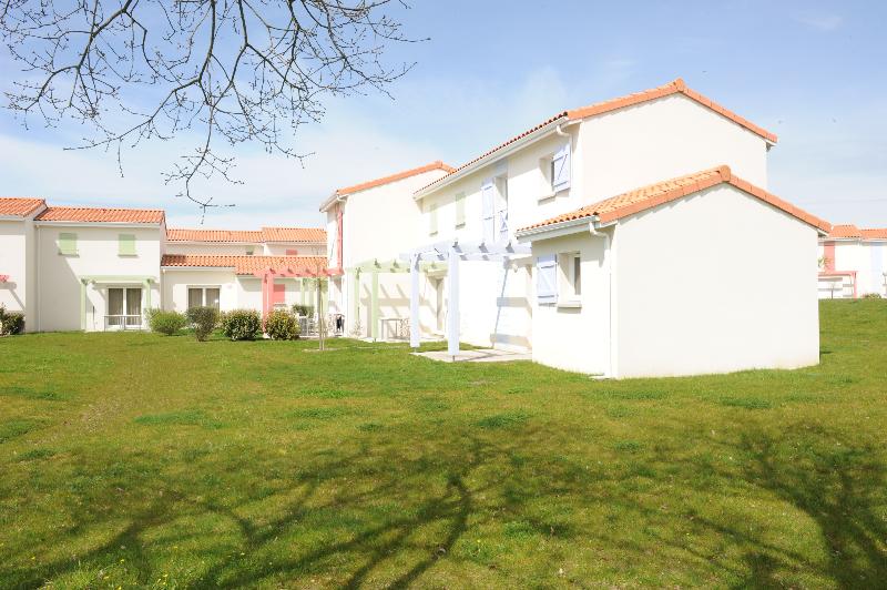 Hotel Les Vagues Bleues