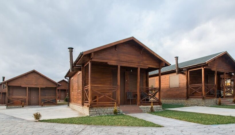 Отель Lotos Mountain Resort